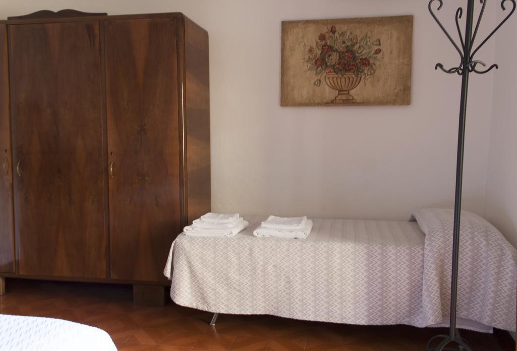 Il Vigneto Affittacamere Manerba del Garda Zimmer foto